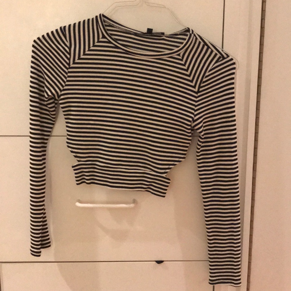 Striped long-sleeve crop top